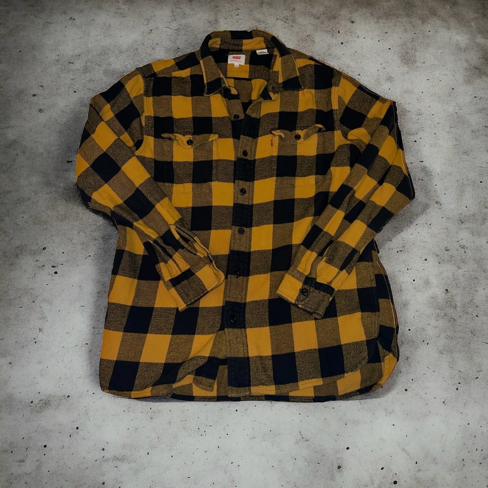 Levi’s Flannel Shirt